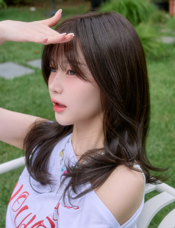 *Handmade* Layered Long Bob Hina